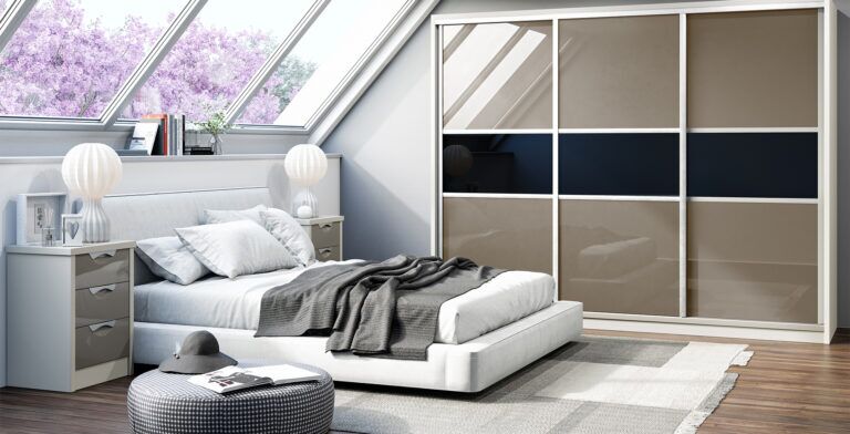 3 Panel Small Sliding Wardrobe closed